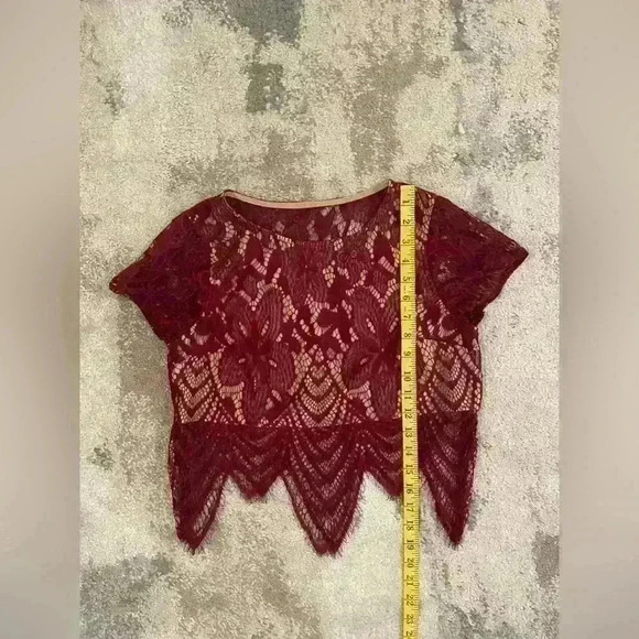 Women’s Burgundy Tobi Crop Top - Picture 4 of 4